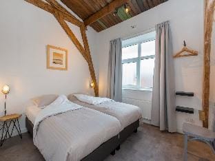 Lovely, modern, 4-person apartment of Koudekerke Apartment in Koudekerke