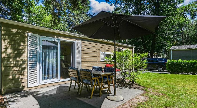Modern chalet in Voorthuizen near the forest Vacation rental in Gelderland, Netherlands
