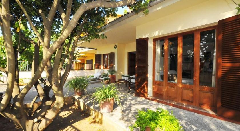 Terraced House Alcudia near Beach Vacation rental in Raiguer