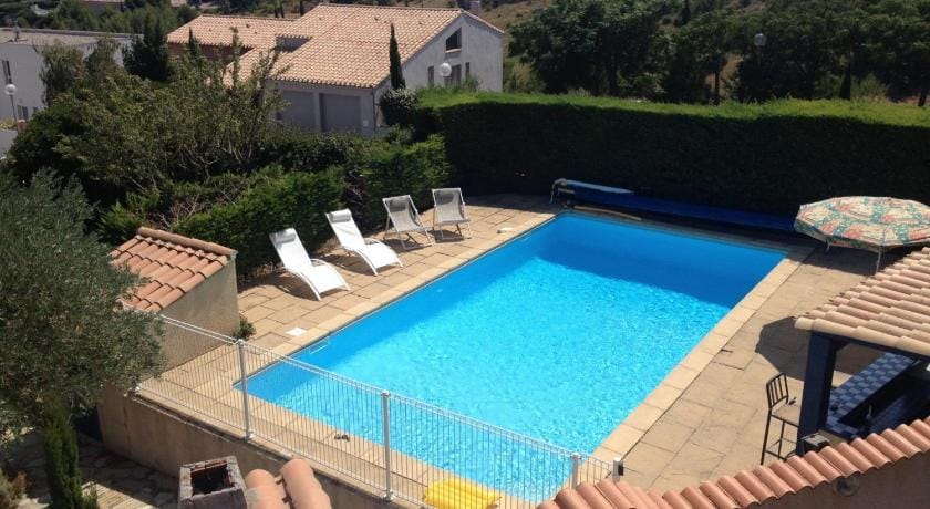 Villa near Les Etangs de Bages Lake Villa in Narbonne
