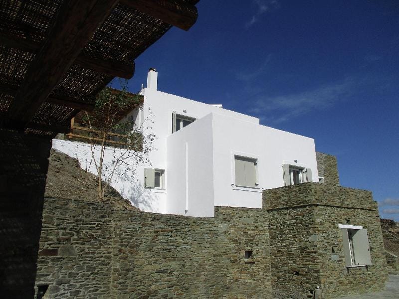 Comfortable Villa near Sea in Andros Villa in Decentralized Administration of the Aegean