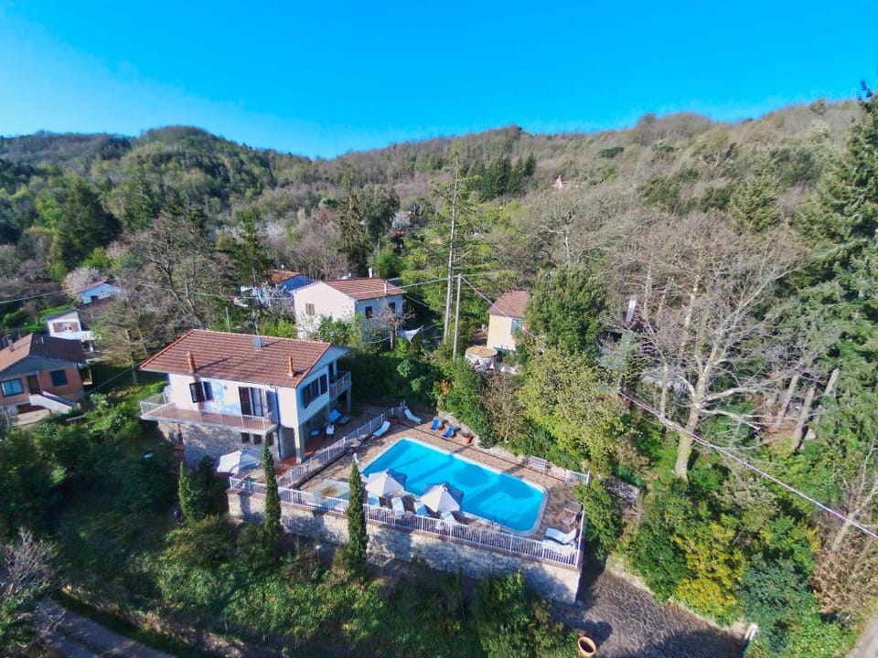 Apartment in Sassetta with Pool and Scenic Views Vacation rental in Donoratico