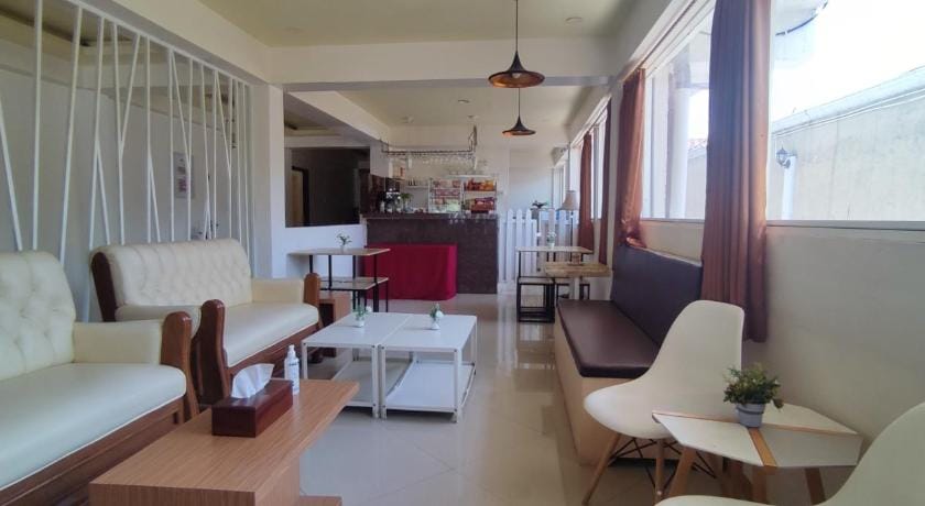 Votel Hotel DePratnya Kediri Hotel in East Java