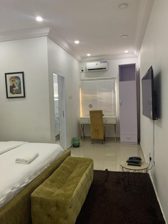Amaryllis (Big Single Rooms) Apartment in Lagos