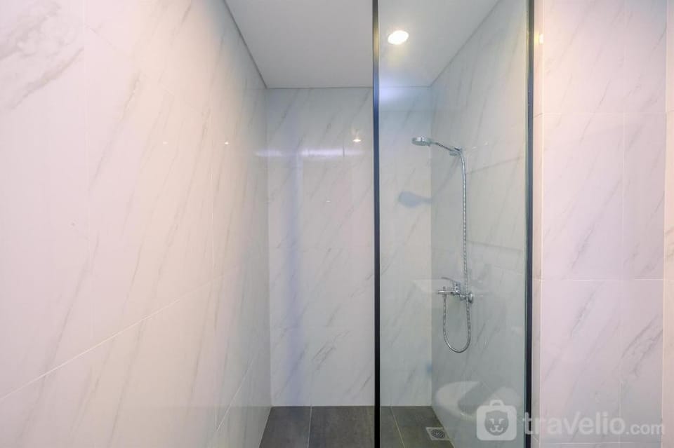 Cozy 1BR at The Newton Ciputra World 2 By Travelio Apartment in South Jakarta City