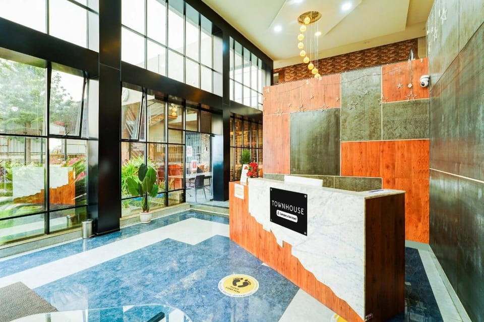 Super Townhouse Krishnagiri formerly Vijay Inn Hotel in Tamil Nadu