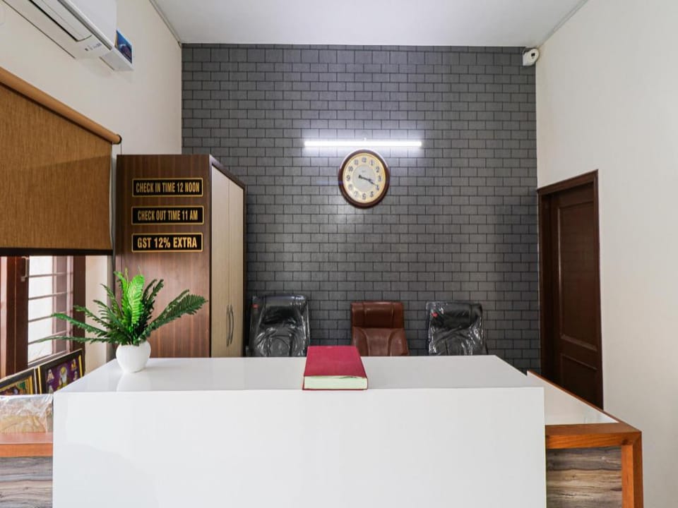 Hotel O HI - Five Residency Hotel in Ludhiana