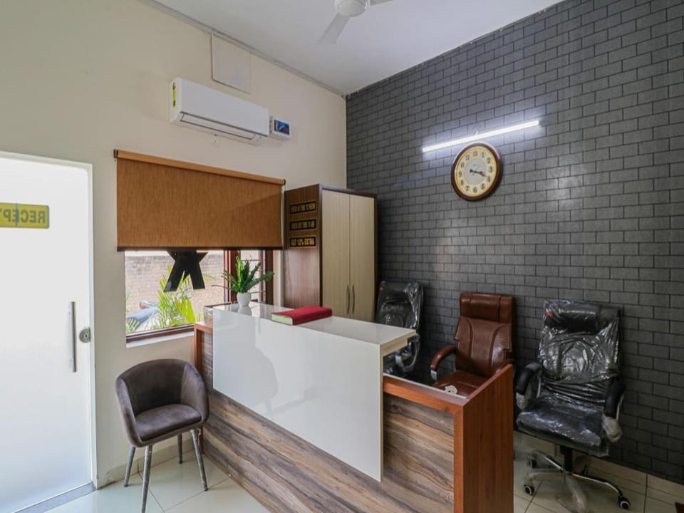 Hotel O HI - Five Residency Hotel in Ludhiana