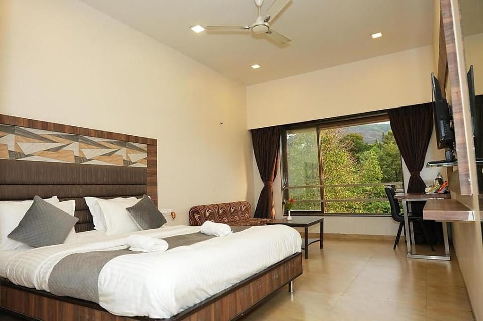 HOTEL LALIT INN Hotel in Lonavla