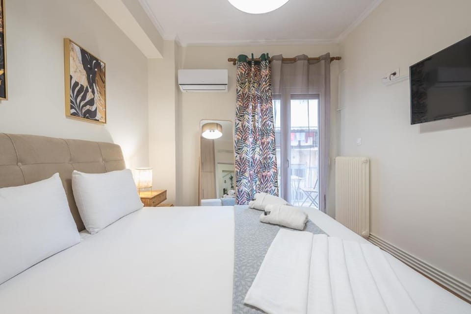 Boutique Suite by CloudKeys Apartment in Athens