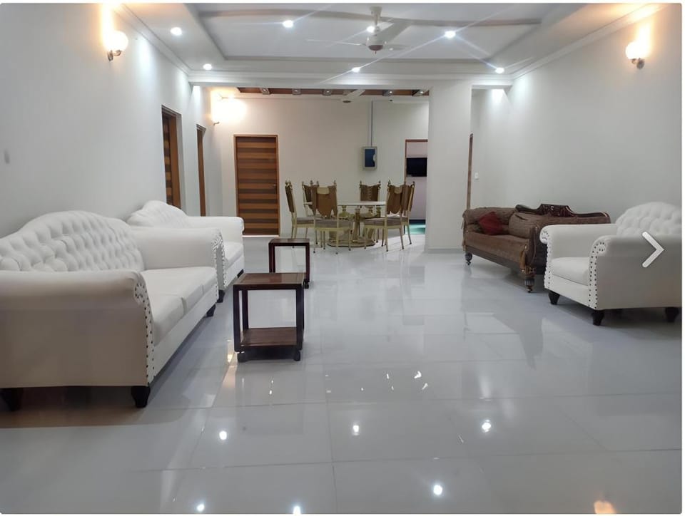 Sitara Hotel Lahore Hotel in Lahore