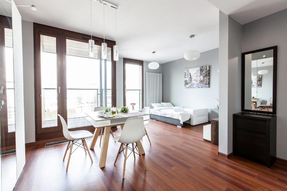 Apartment4you Kolejowa Select Studio Apartment in Warsaw