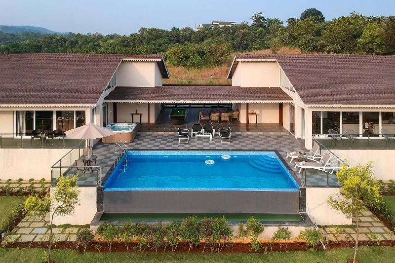 StayVista at The Tavern at Canary Farms Villa in Maharashtra