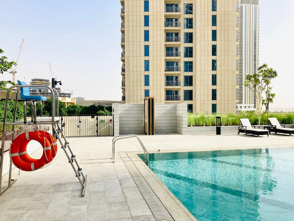 Ultimate Luxury at brand new Dubai Creek Apartment in Dubai