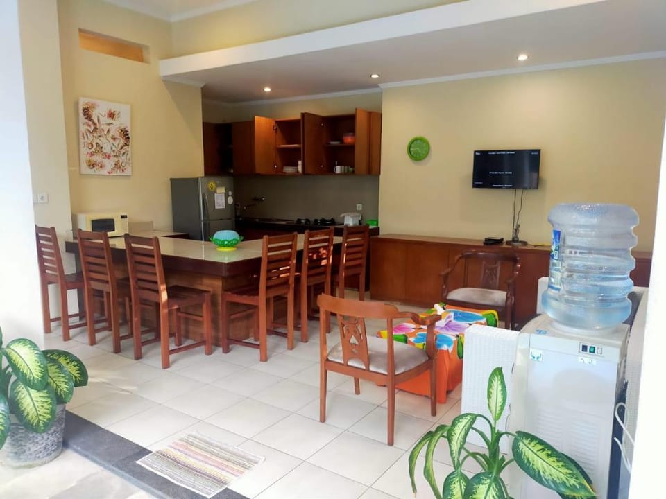 Lafayette House Canggu Bali Villa in North Kuta