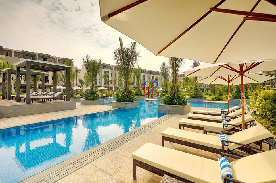 Haradise Suite Villa & Homestay Ha Long Villa in Laos