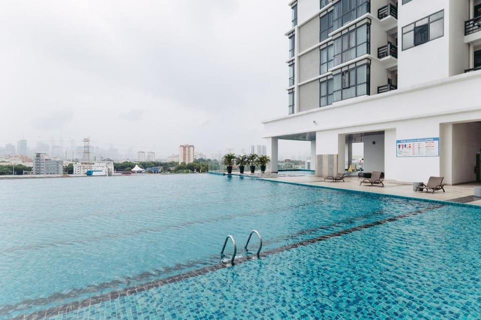Contemporary Muji Modern Simplicity Japanese-style Homestay Mytown & IKEA 8pax Apartment in Federal Territory of Kuala Lumpur