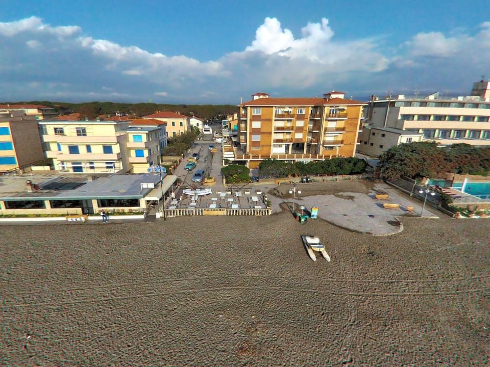 Apartment near Marina Castagneto Beach Apartment in Donoratico