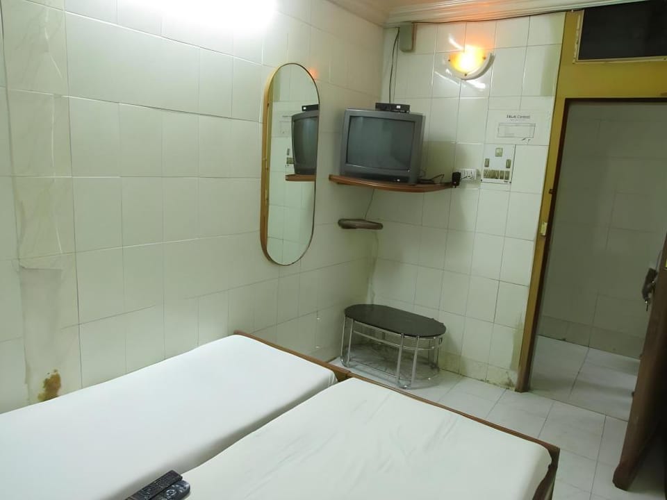 Central Guest House Hotel in Mumbai