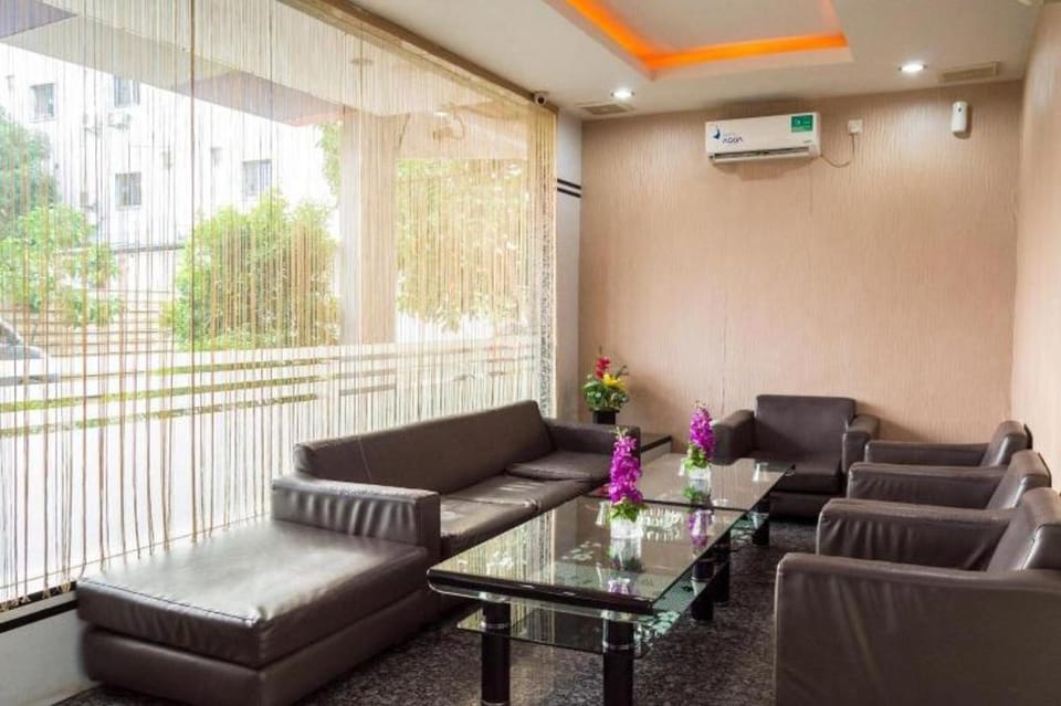 Collection O 625 Hotel Golden Gate Hotel in Riau Islands, Indonesia