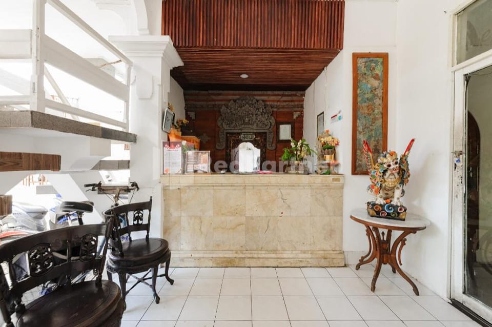 Pulau Bali Hotel Denpasar Mitra RedDoorz Hotel in Denpasar