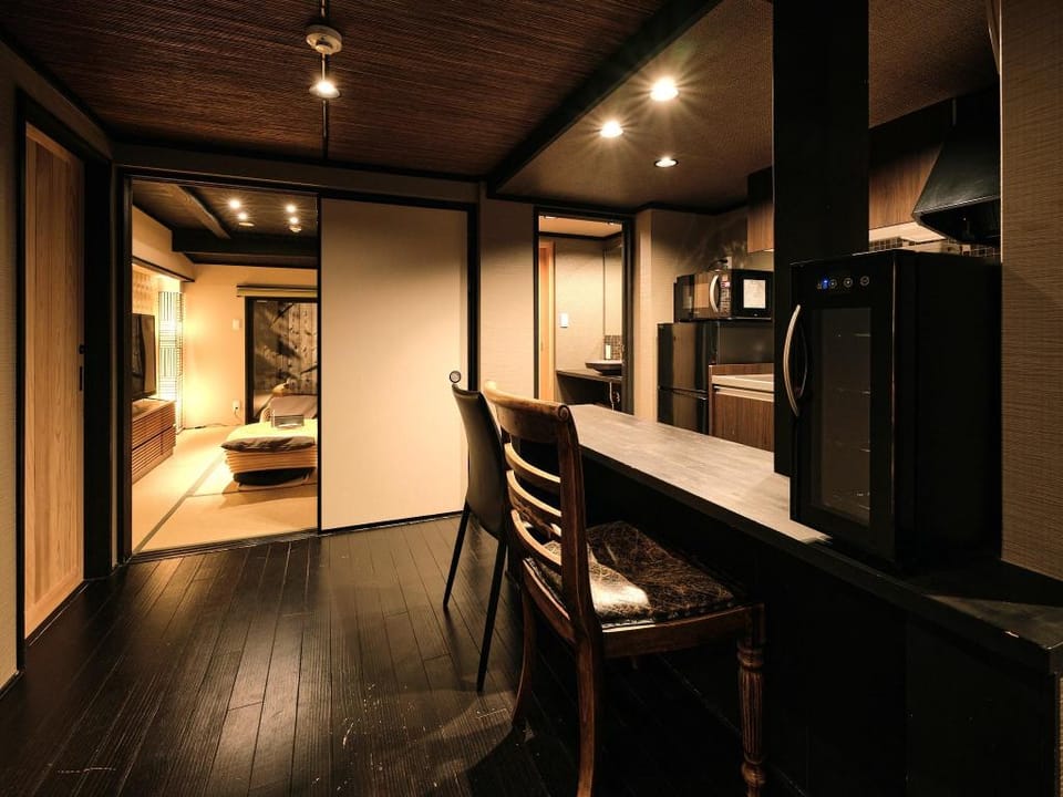 Tsumugi Shimabara Daimon Villa Hotel in Kyoto