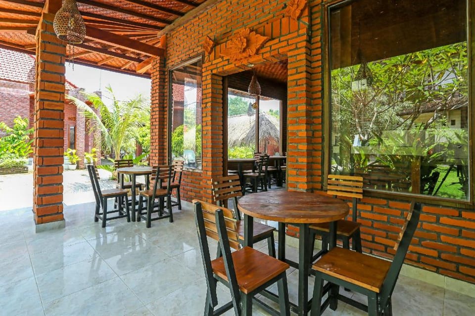 SPOT ON 90882 Sari Homestay Near Garuda Wisnu Kencana Hotel in Bali
