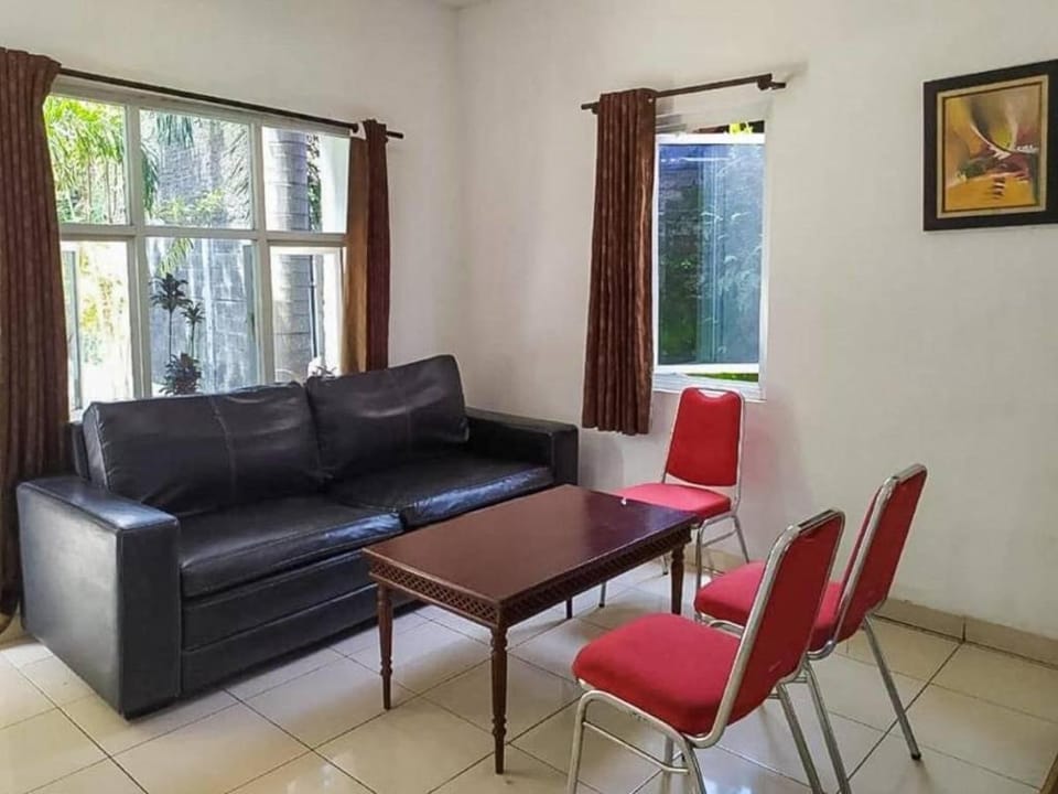 Graha HT Sumantri Mitra RedDoorz Hotel in West Java