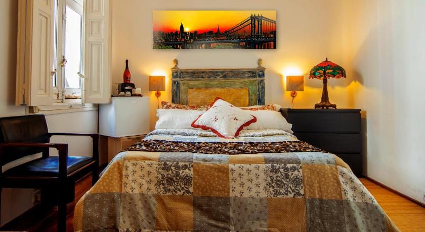 FUENCARRAL BARCELO Apartaments PARKING TPH Bed and Breakfast in Centro