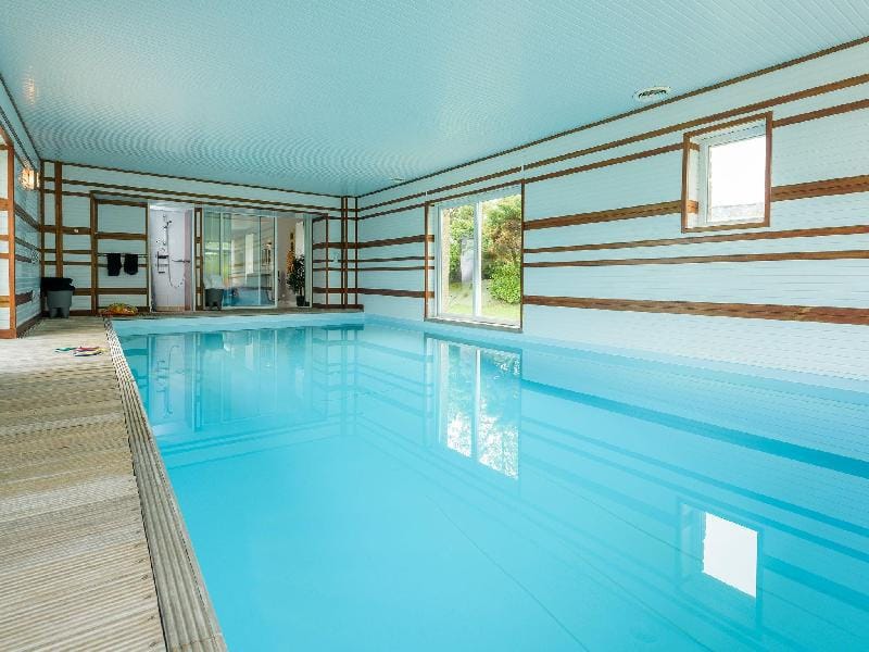 Spacious holiday home with heated indoor pool Vacation rental in Finistere