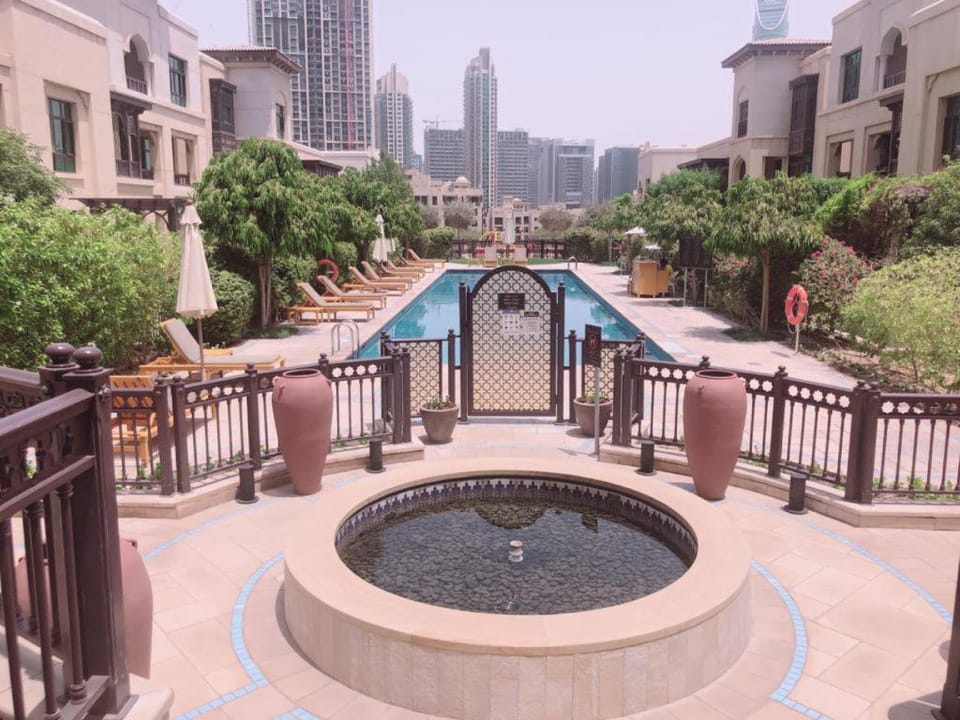Luxurious Stay in Dubai Downtown Apartment in Dubai