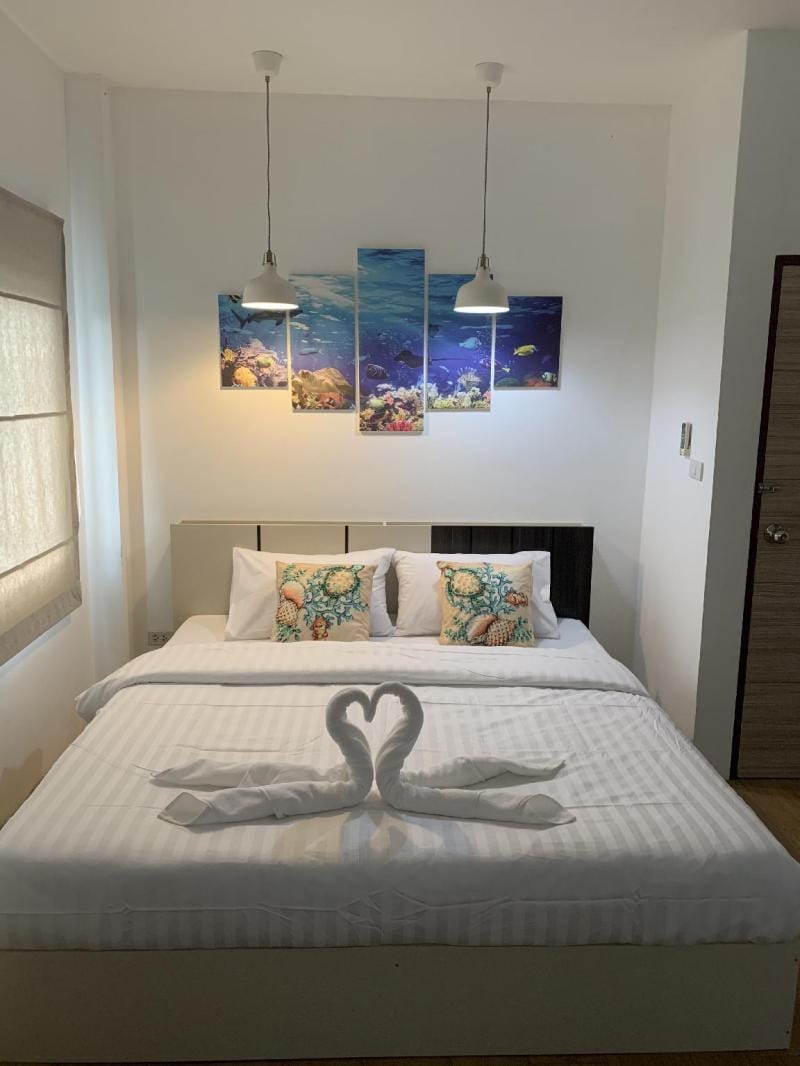 W HOME by Kru-Waendam Villa in Thailand