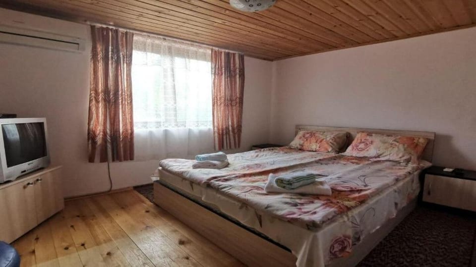 Guest House Elena Vacation rental in Veliko Tarnovo Province, Bulgaria
