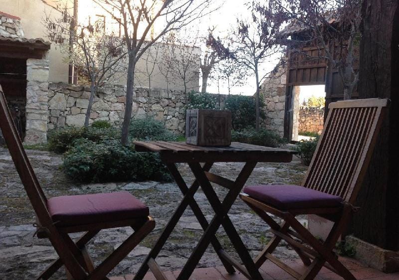 Casa Rota ARAHUETES Apartment in Sierra Norte
