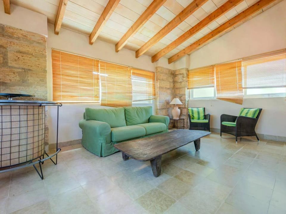 Retreat in Historic Sa Barrala Vacation rental in Migjorn
