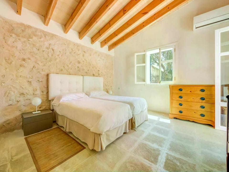 Chalet in Mallorca near Es Trenc Beach Vacation rental in Migjorn