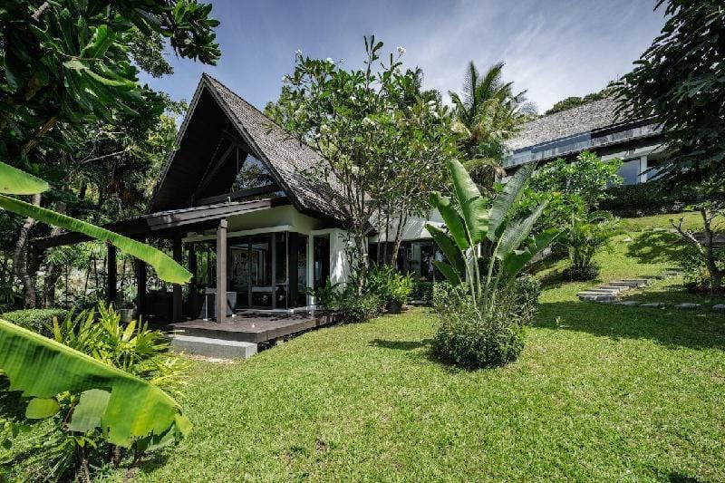 Villa Yang - Luxury Cliffside Pool I Sunset View Villa in Kamala