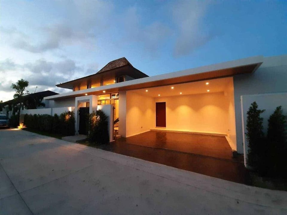 Brand New 3 Bedroom - SHAMBHALA Grand Pool Villa Villa in Choeng Thale