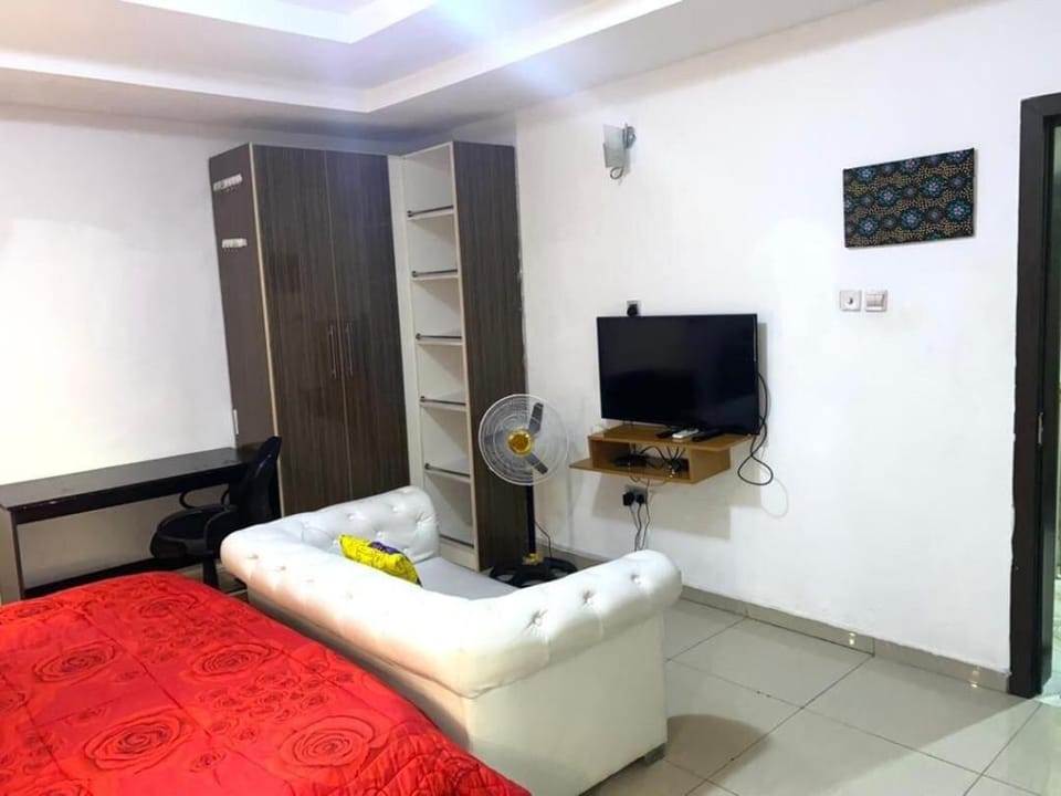 Stylish modern studio apartment Lekki Vacation rental in Lagos, Nigeria
