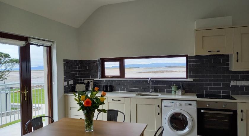 Murrisk Apartments  Self- Catering Apartment in County Mayo
