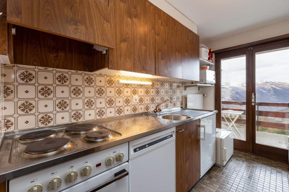 App Les Rocailles 9 | family retreat | with Sauna Apartment in Riddes