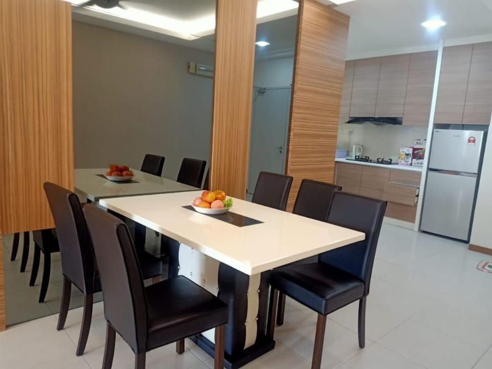 SeaView Homestay 510A @ 高楼［看海］阳台 Apartment in Selangor, Malaysia