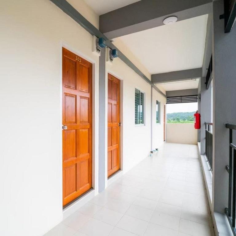 Ek Residence Banchang City Hotel in Chon Buri Changwat