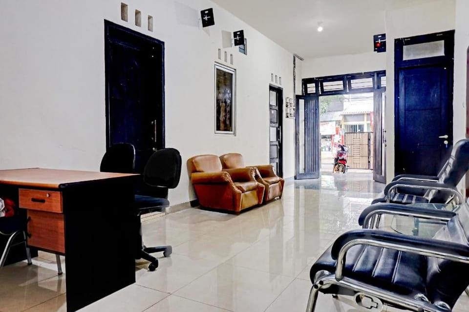 Hotel O Lily House Hotel in West Java