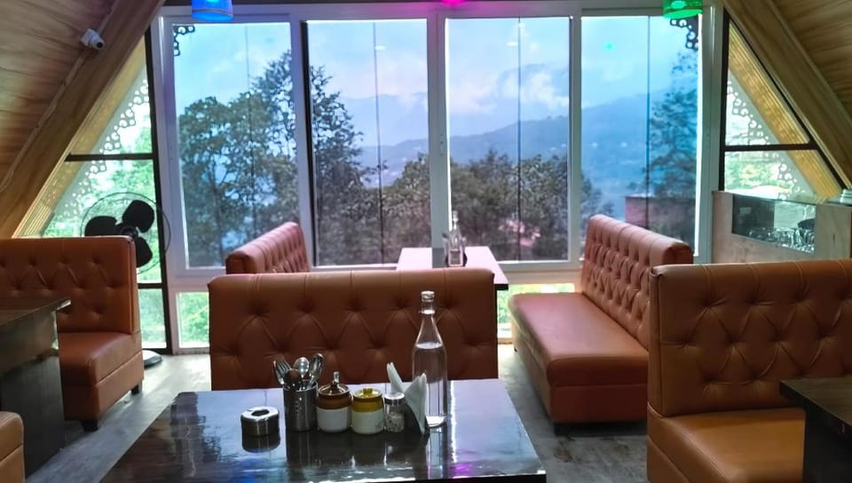 Zemu Gangtok Hostel in India