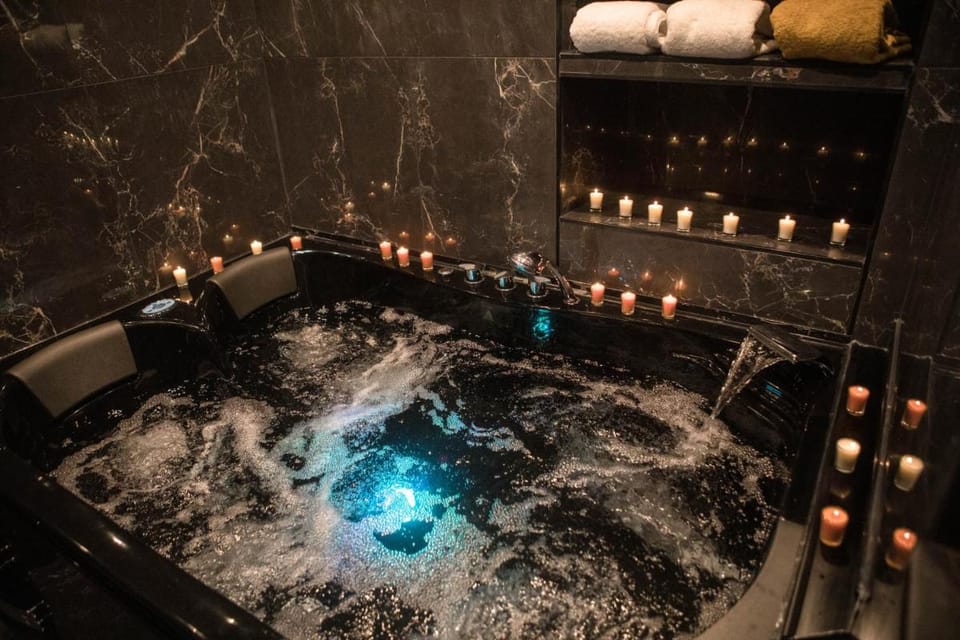 Superbe Appartement avec Jacuzzi... Apartment in Villefranche-sur-Saone