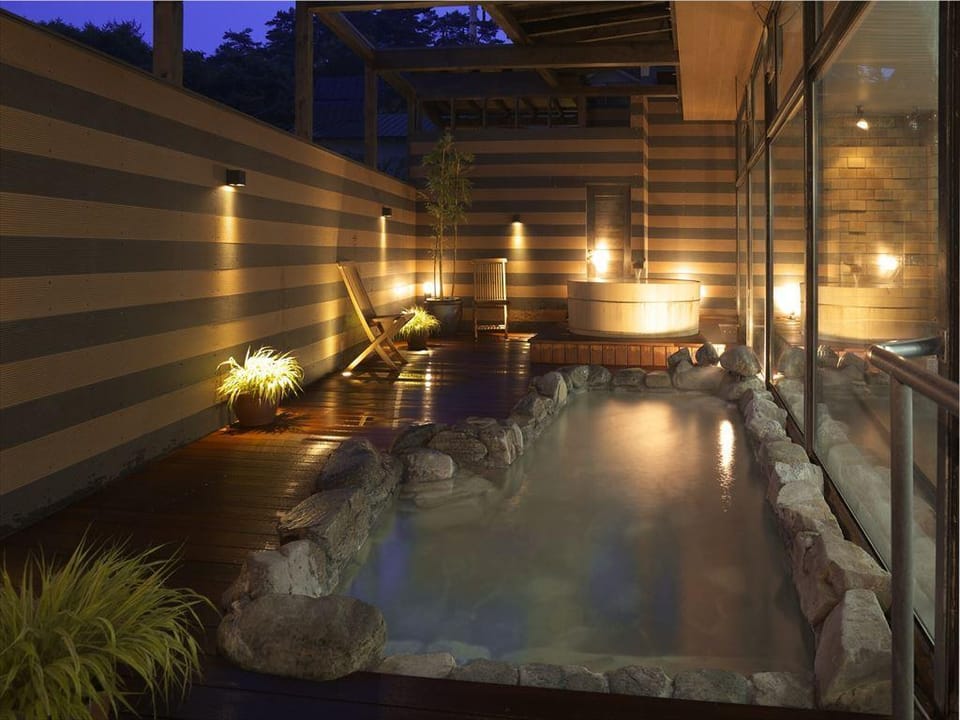 KusatsuOnsen AeruyadoTakamatsu Ryokan in Nagano Prefecture