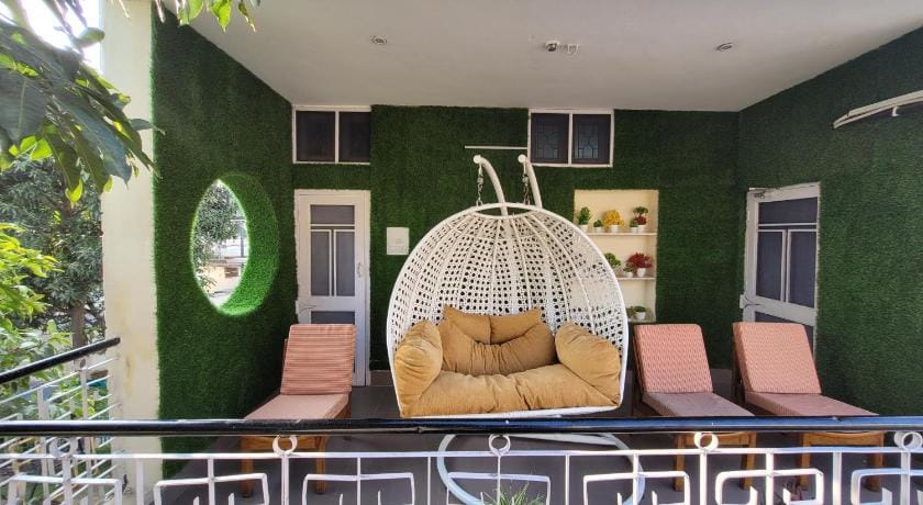 Dhairya's Villa Home Away From Home Vacation rental in India