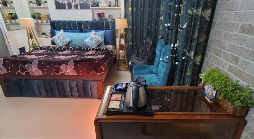Dhairya's Villa Home Away From Home Vacation rental in India