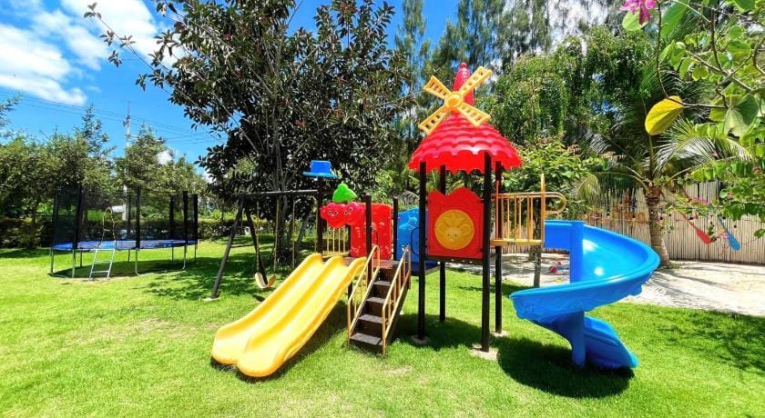 Coco Pina Resort in Prachuap Khiri Khan, Thailand